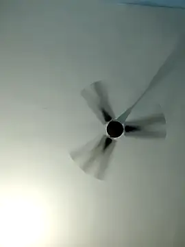 Ishan003 online show from September 21, 2025, 12:49 am