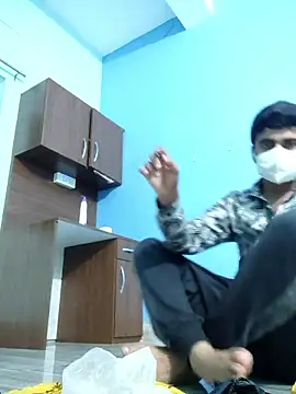 Ishan003 online show from September 19, 2025, 2:10 pm