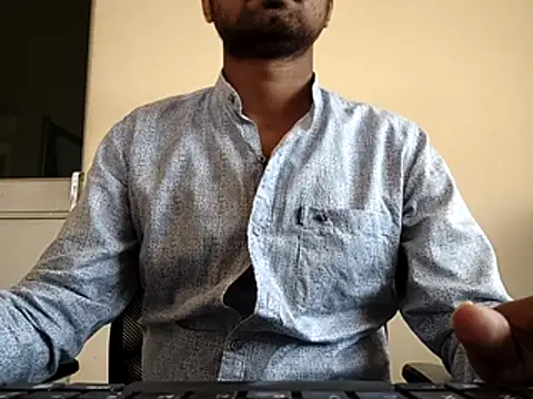 Snapshot of Ishan003 chatting on February 7, 2026, 4:53 am Ishan003 online show from February 7, 2026, 4:53 am