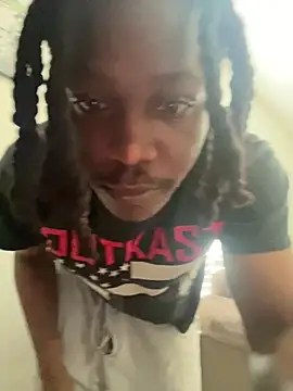 sneakylink13   online show from July 22, 2026, 9:39 pm