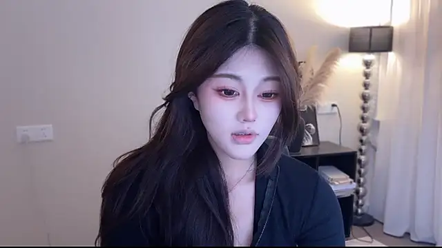 Strawberrybabyy1 online show from February 1, 2026, 8:51 pm