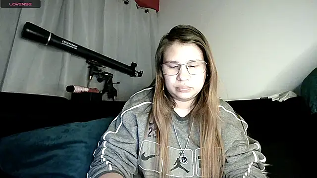 meichang452 online show from April 19, 2026, 7:20 am