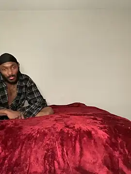 Stacy Raine online show from February 4, 2026, 9:21 pm