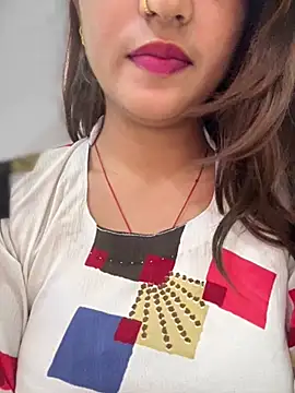 Snapshot of DiyAsingHh chatting on April 25, 2026, 11:13 pm DiyAsingHh online show from April 25, 2026, 11:13 pm