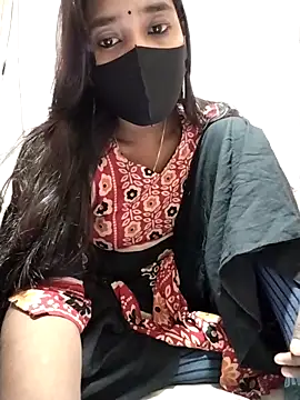 Snapshot of Etha-Moni chatting on December 3, 2024, 5:49 pm Etha-Moni online show from December 3, 2024, 5:49 pm