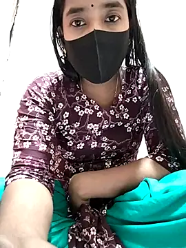 Snapshot of Etha-Moni chatting on February 15, 2025, 9:39 pm Etha-Moni online show from February 15, 2025, 9:39 pm