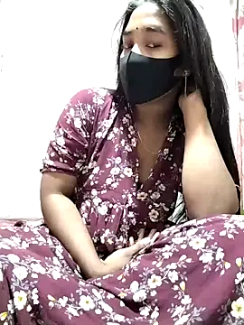 Snapshot of Etha-Moni chatting on December 9, 2024, 11:47 am Etha-Moni online show from December 9, 2024, 11:47 am