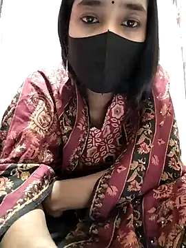 Snapshot of Etha-Moni chatting on December 5, 2024, 9:00 pm Etha-Moni online show from December 5, 2024, 9:00 pm