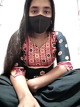 Snapshot of Etha-Moni chatting on January 21, 2025, 6:23 pm Etha-Moni online show from January 21, 2025, 6:23 pm