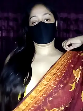 Snapshot of Etha-Moni chatting on February 20, 2026, 4:53 pm Etha-Moni online show from February 20, 2026, 4:53 pm