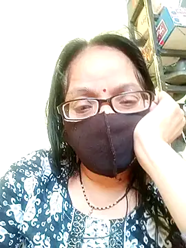 heenage online show from March 21, 2025, 9:01 am