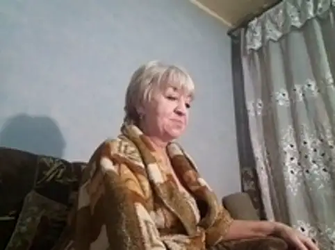 AnjelElinor online show from November 11, 2025, 8:53 am