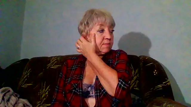 AnjelElinor online show from October 9, 2025, 6:58 am