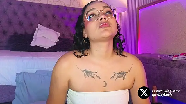 EMILYY FOXY online show from July 19, 2026, 6:59 pm