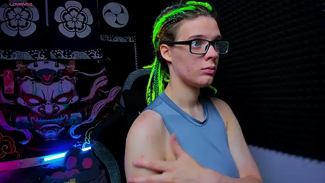 KIKI Krash online show from September 21, 2025, 10:09 am