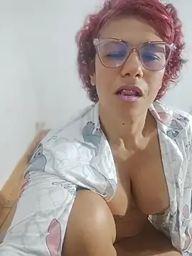 gretasexcy online show from July 20, 2026, 8:32 am