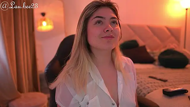 Lau Bee online show from October 2, 2025, 5:49 pm