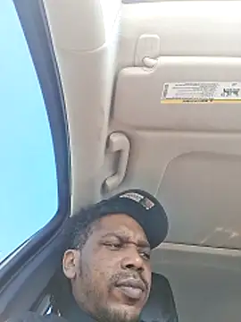 bigboytoy912 online show from April 17, 2026, 3:04 pm