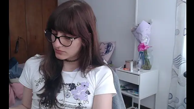 Alice love29 online show from June 9, 2026, 3:13 pm