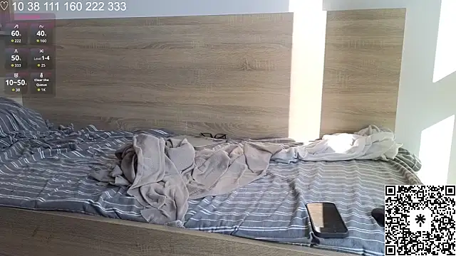 curlyboyy  online show from March 22, 2026, 3:02 pm