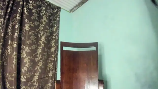 Nathaly love96 online show from February 5, 2026, 11:22 pm