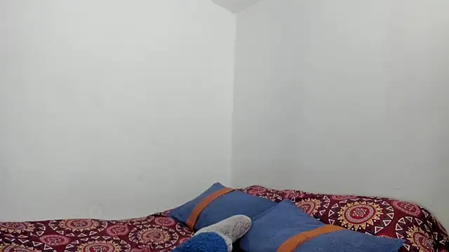 Nathaly love96 online show from January 28, 2025, 8:04 pm