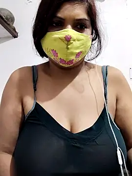 Snapshot of illay_love chatting on March 18, 2026, 6:09 pm illay love online show from March 18, 2026, 6:09 pm