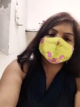 Snapshot of illay_love chatting on February 26, 2026, 5:35 pm illay love online show from February 26, 2026, 5:35 pm