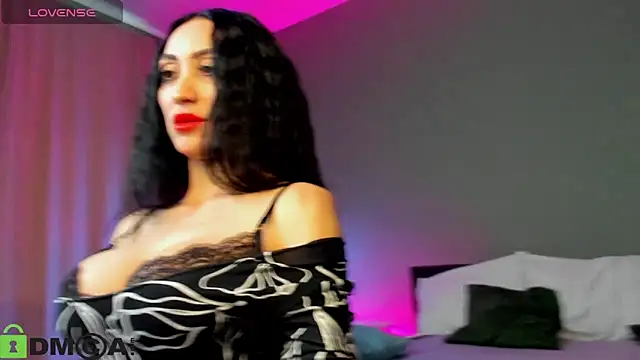 Margaret Clark  online show from March 14, 2025, 10:29 am