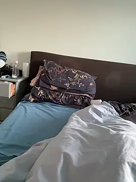 maturemale2024 online show from November 25, 2025, 8:03 am