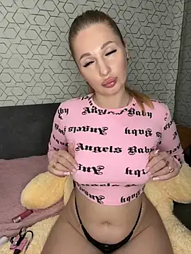 Tatti-Go online show from October 4, 2025, 1:34 pm