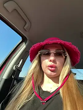 Tatti-Go online show from June 29, 2026, 3:01 pm