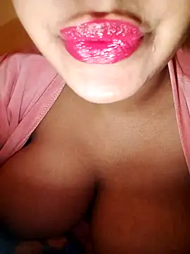 SosoDaloaa online show from March 1, 2025, 1:29 pm