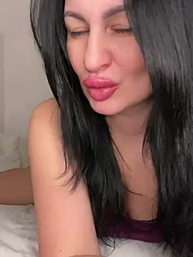 Helena7077 online show from February 20, 2026, 4:53 am