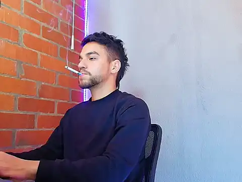 Leandro valenzuela online show from October 8, 2025, 6:41 pm