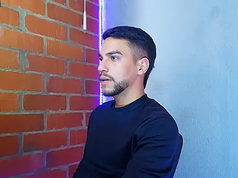 Leandro valenzuela online show from September 16, 2025, 8:54 pm