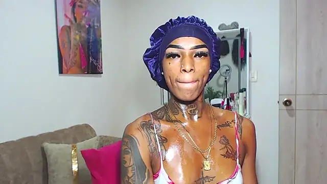 Snapshot of badgirls_cx chatting on March 8, 2026, 4:43 pm badgirls cx online show from March 8, 2026, 4:43 pm