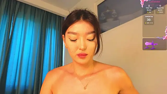 AudreyMell online show from June 18, 2026, 5:17 am