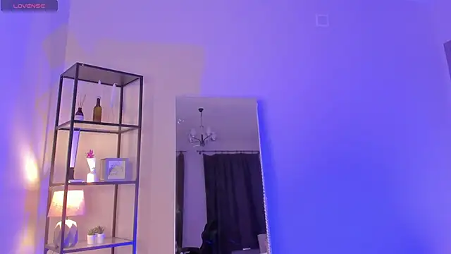 elfinvibes online show from October 10, 2025, 6:14 am