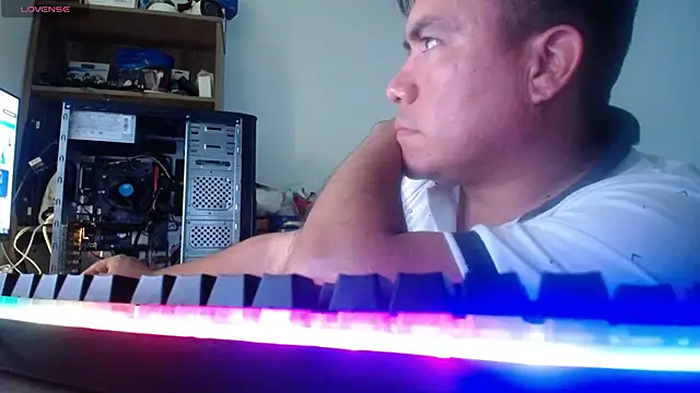 Jhonatan Morales S online show from July 23, 2026, 1:41 am