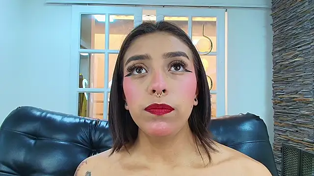 miss collins online show from September 19, 2025, 6:01 pm