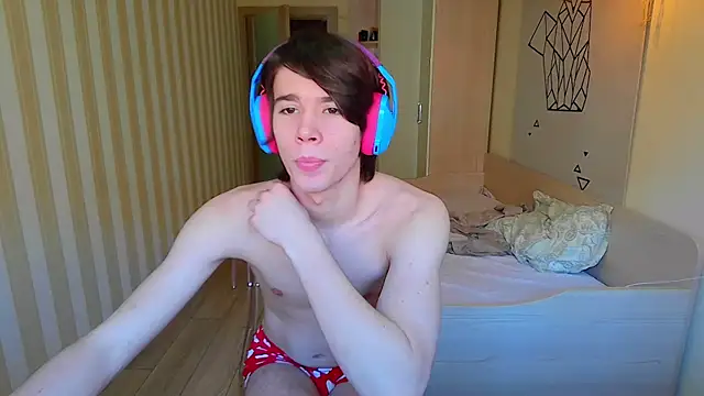 gayGamogey online show from March 12, 2026, 11:47 am