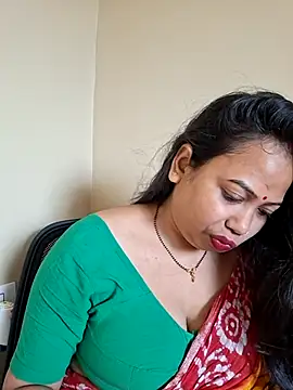 DREAM GIRL-30 online show from June 1, 2026, 3:07 am