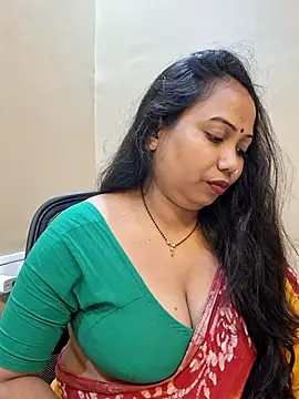DREAM GIRL-30 online show from July 17, 2026, 5:54 pm
