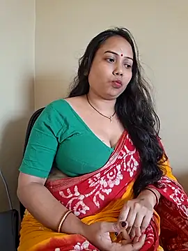 DREAM GIRL-30 online show from May 6, 2026, 7:45 am