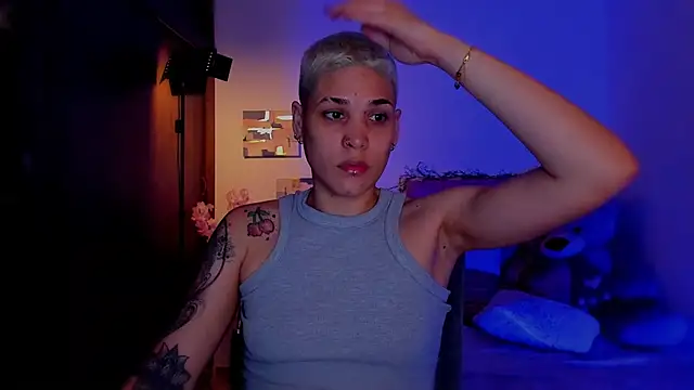 Charlee pink online show from March 3, 2026, 3:02 am