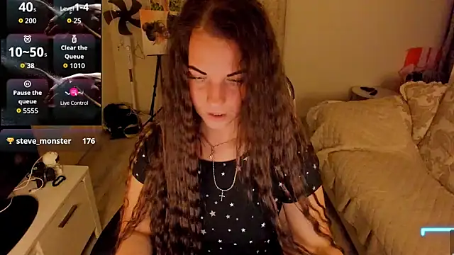 masha19981 online show from October 7, 2025, 7:37 pm