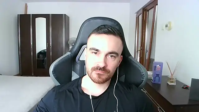 Snapshot of mu5clemania2 chatting on March 21, 2026, 8:19 am mu5clemania2 online show from March 21, 2026, 8:19 am