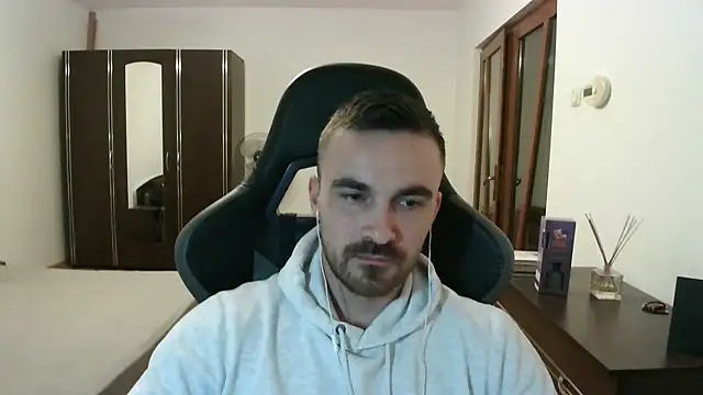 Snapshot of mu5clemania2 chatting on March 21, 2026, 8:24 pm mu5clemania2 online show from March 21, 2026, 8:24 pm