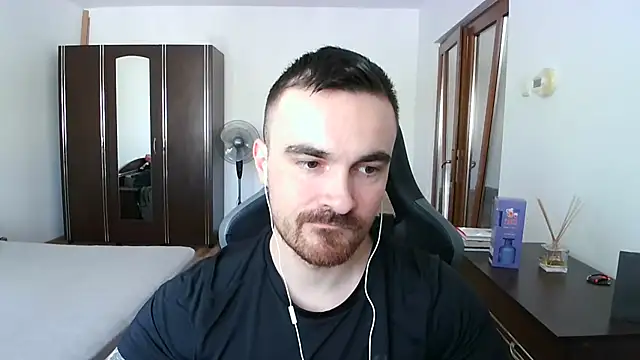 Snapshot of mu5clemania2 chatting on March 20, 2026, 8:37 am mu5clemania2 online show from March 20, 2026, 8:37 am